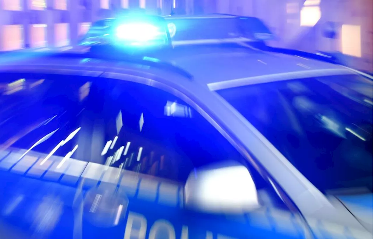 Motorradfahrer nach Unfall zwischen Neukirchen-Balbini und Neunburg in Lebensgefahr