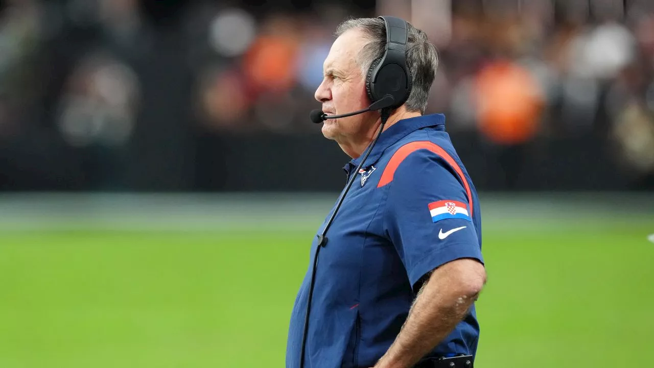 Curran, Perry share latest details on Belichick's reported extension