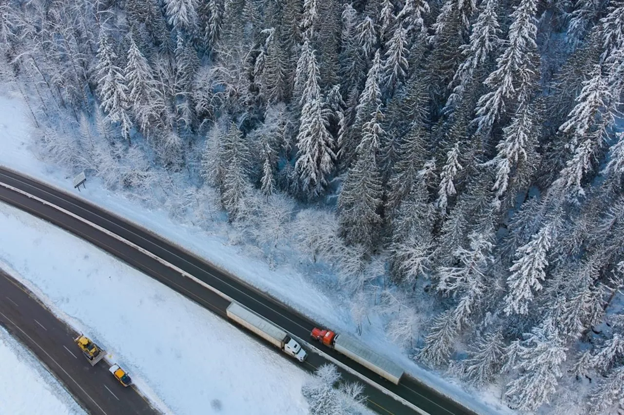 Environment Canada says first snowfall of the season expected in B.C.