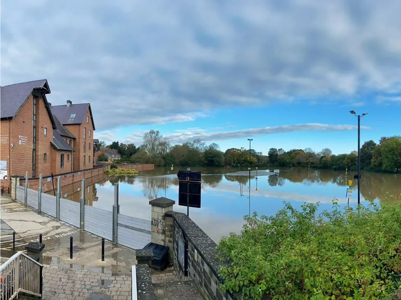 Shrewsbury flood barriers put to the test as river approaches its peak level