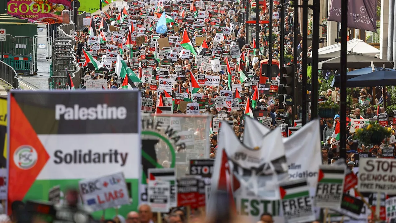 Israel-Hamas war: Chanting jihad on UK streets 'completely reprehensible', says minister