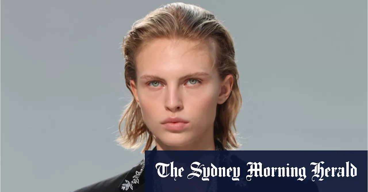 Contouring out, highlighting in: The new guide to French girl make-up