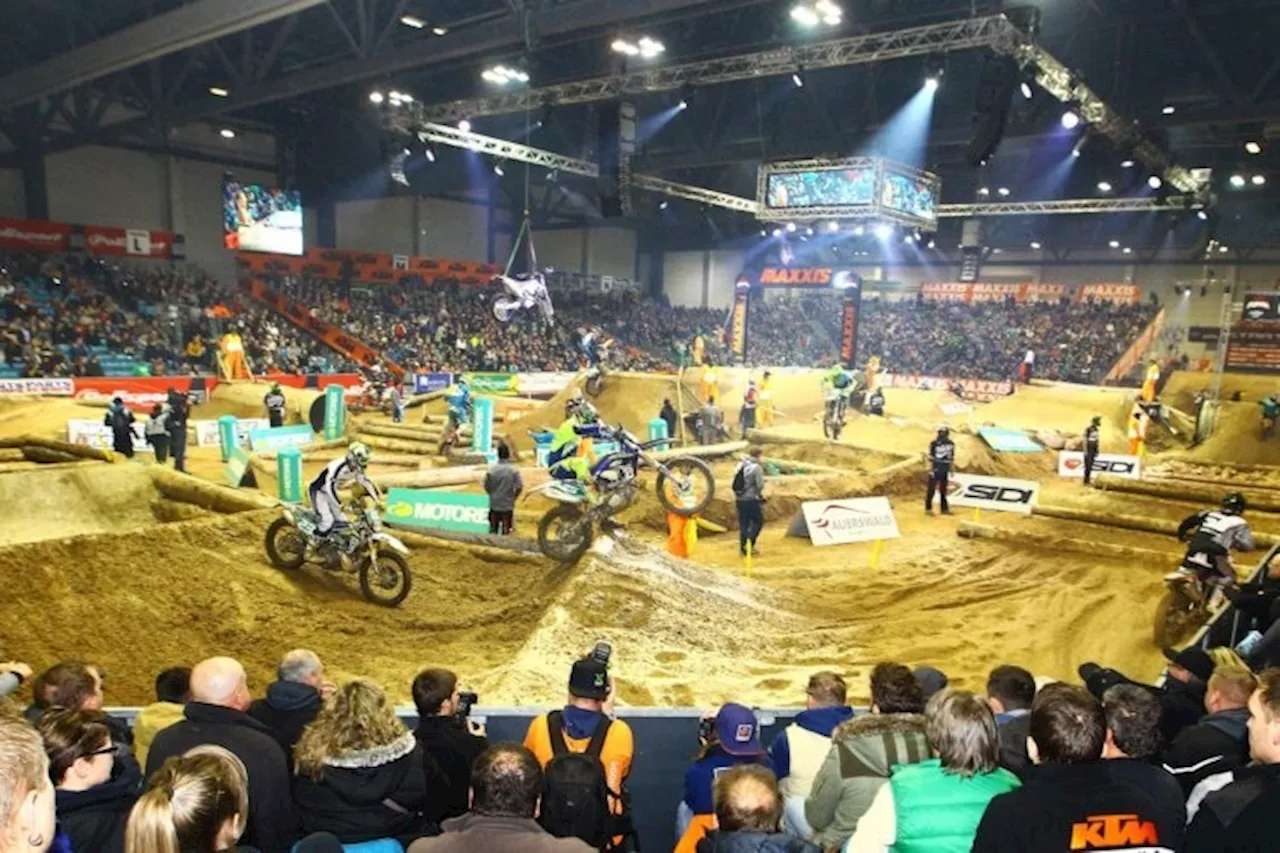 Riesenspektakel in Riesa: Auftakt der SuperEnduro-WM