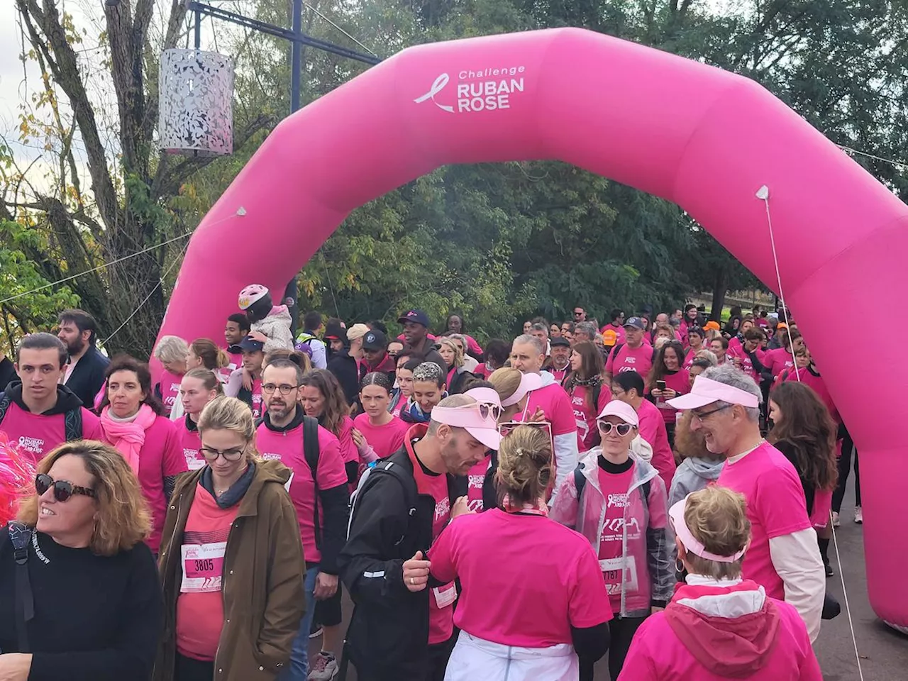 20 000 personnes réunies à Bordeaux pour le Challenge du Ruban rose qui reversera plus de 750 000 euros aux hôpitaux