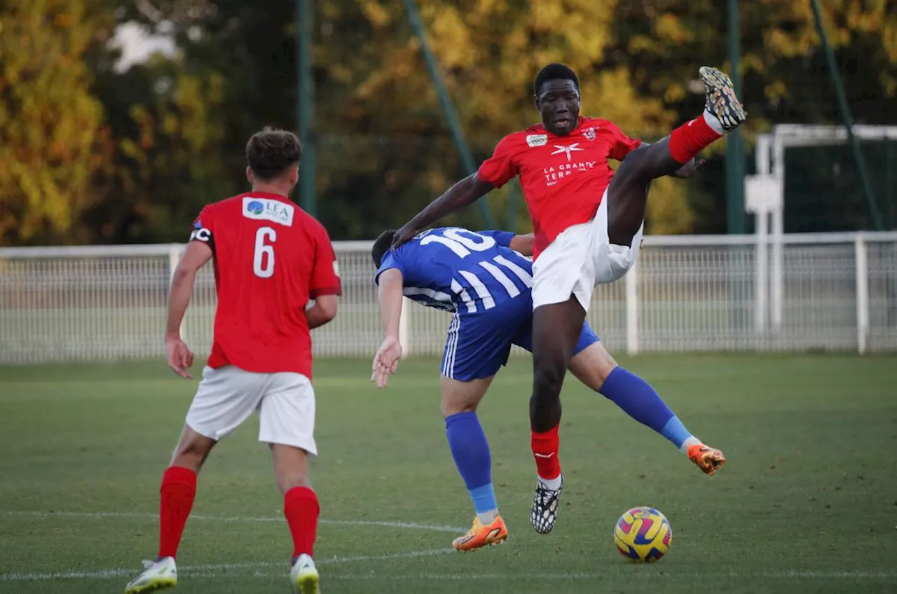 Football (Régional 1) : la chute continue pour l’Entente Sportive La Rochelle, désormais dernière