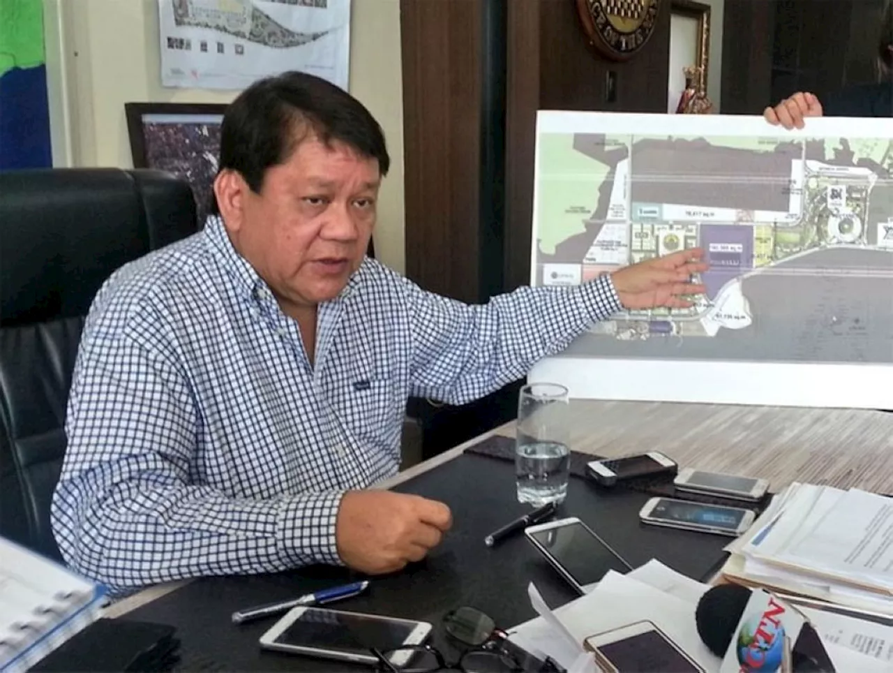 Osmeña says Kawit deal 'advantageous' for Cebu City