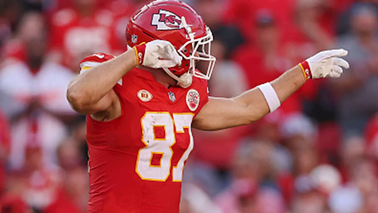 Must See: Kelce muscles his way to his fourth TD of the year