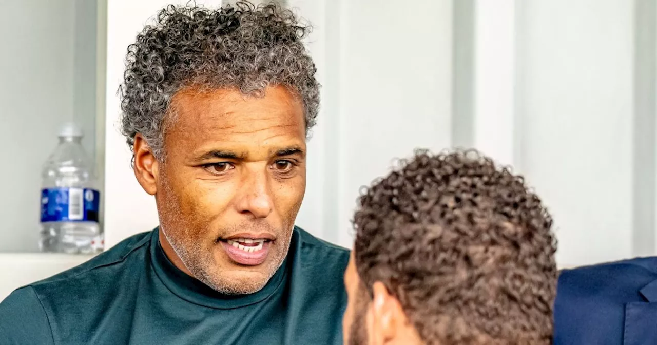 Van Hooijdonk opent weer aanval op Steijn: 'Z'n netwerk in de media is heel sterk'