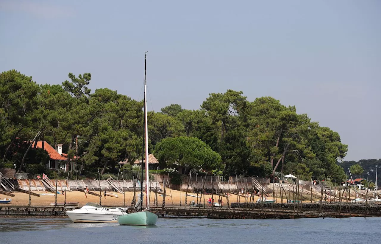 Bassin d’Arcachon : Encore une quarantaine de petits bateaux échoués après la tempête Aline