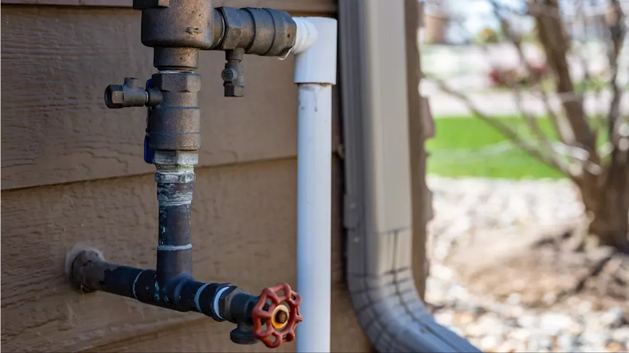 Here's How To Winterize Your Sprinkler System