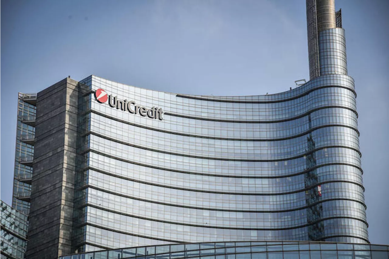 Accordo UniCredit e Alpha Services su Romania e Grecia