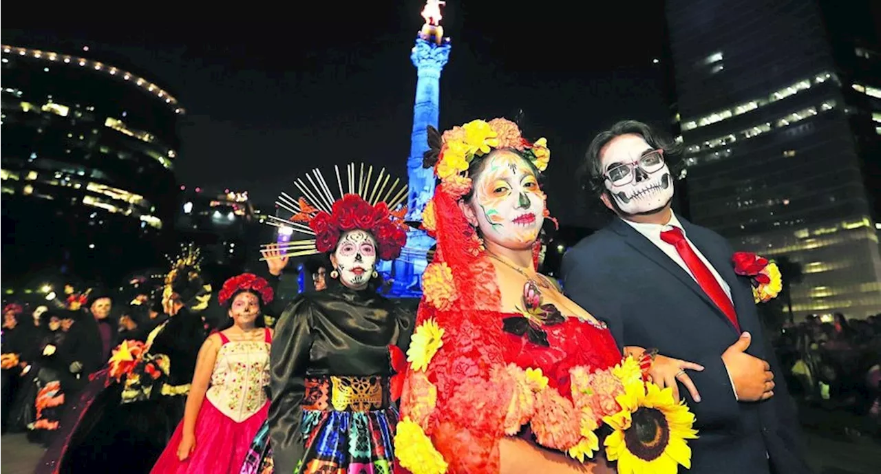 Mega Procesión de Catrinas toma las calles de la CDMX