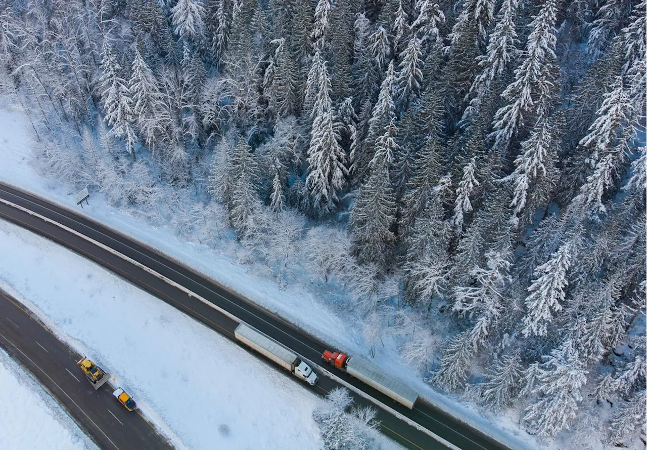 Environment Canada says first snowfall of the season expected in B.C.