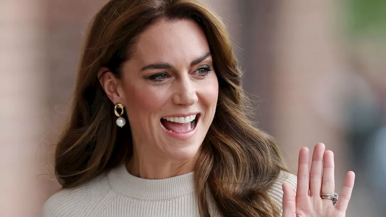 Princess Kate makes low-key visit to old boarding school