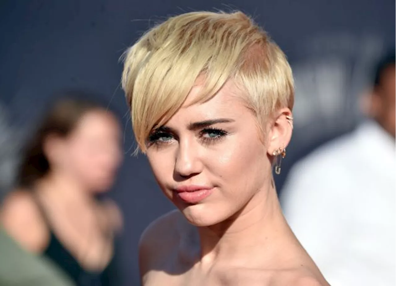 PHOTO: You Will Not Believe What Miley Cyrus Wore To Fashion Week