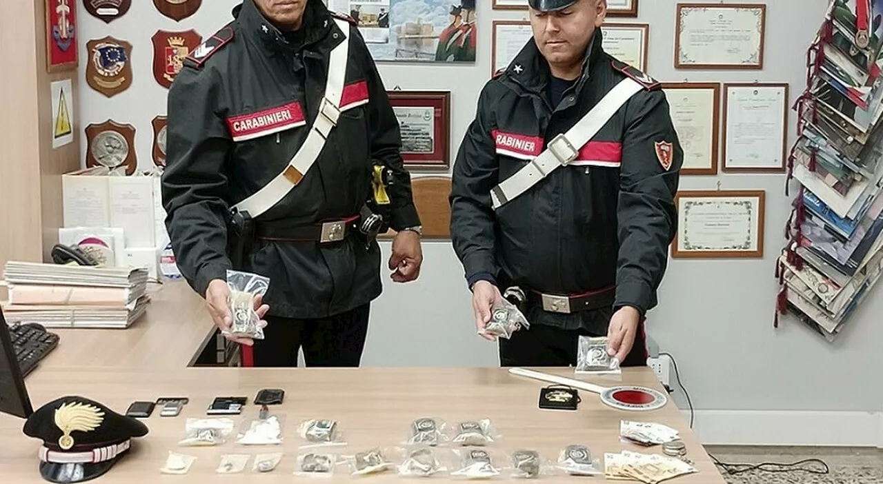 Cocaina in auto e hashish in casa, arrestato insospettabile a Cassino