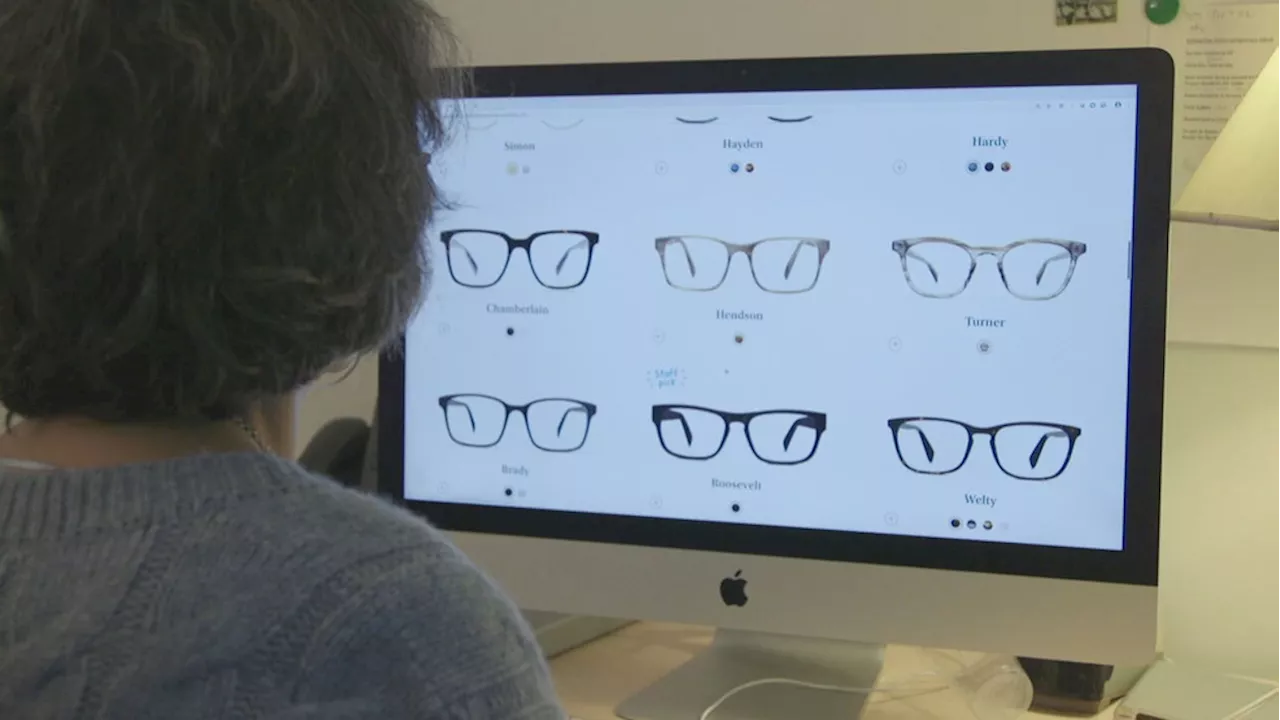 Exploring the pros and cons of buying glasses online