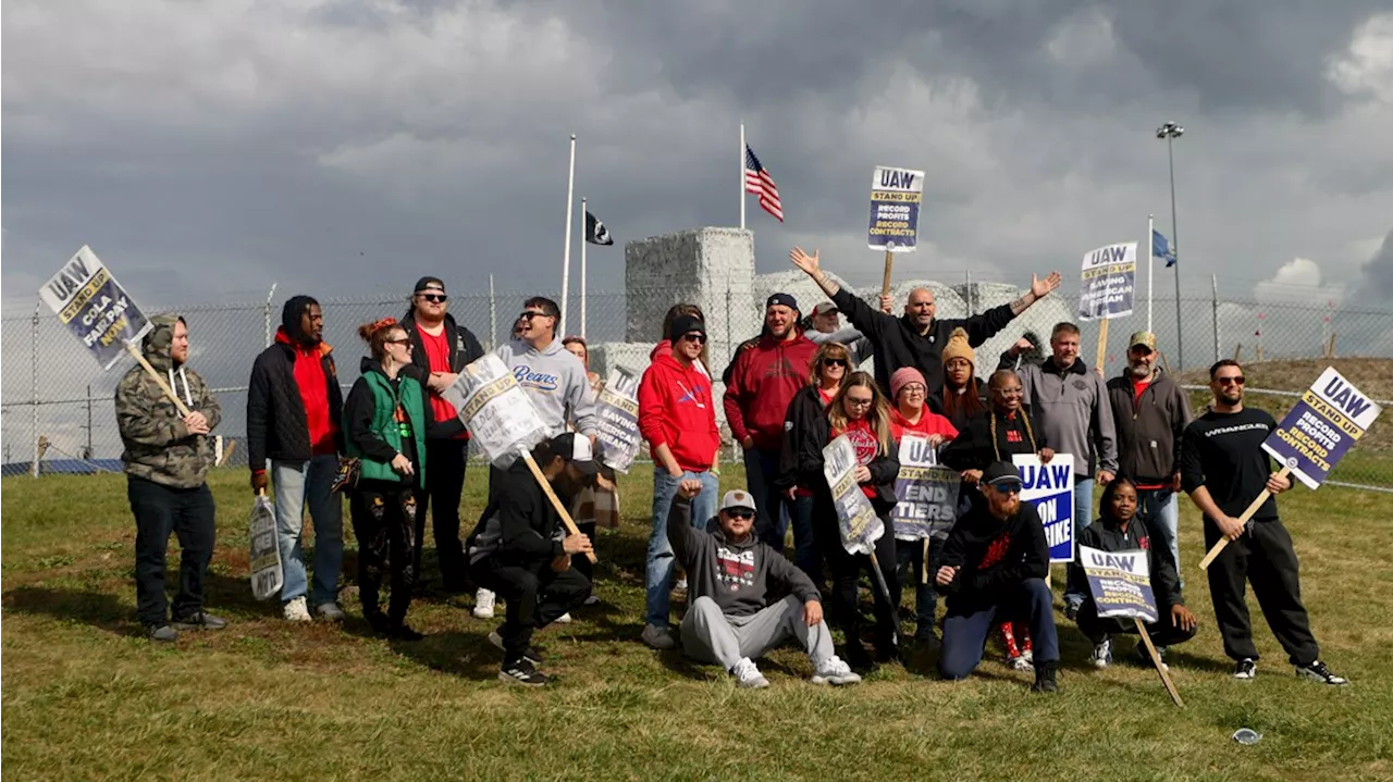 Autoworkers strike at Stellantis plant shutting down big profit center, 41,000 workers now picketing