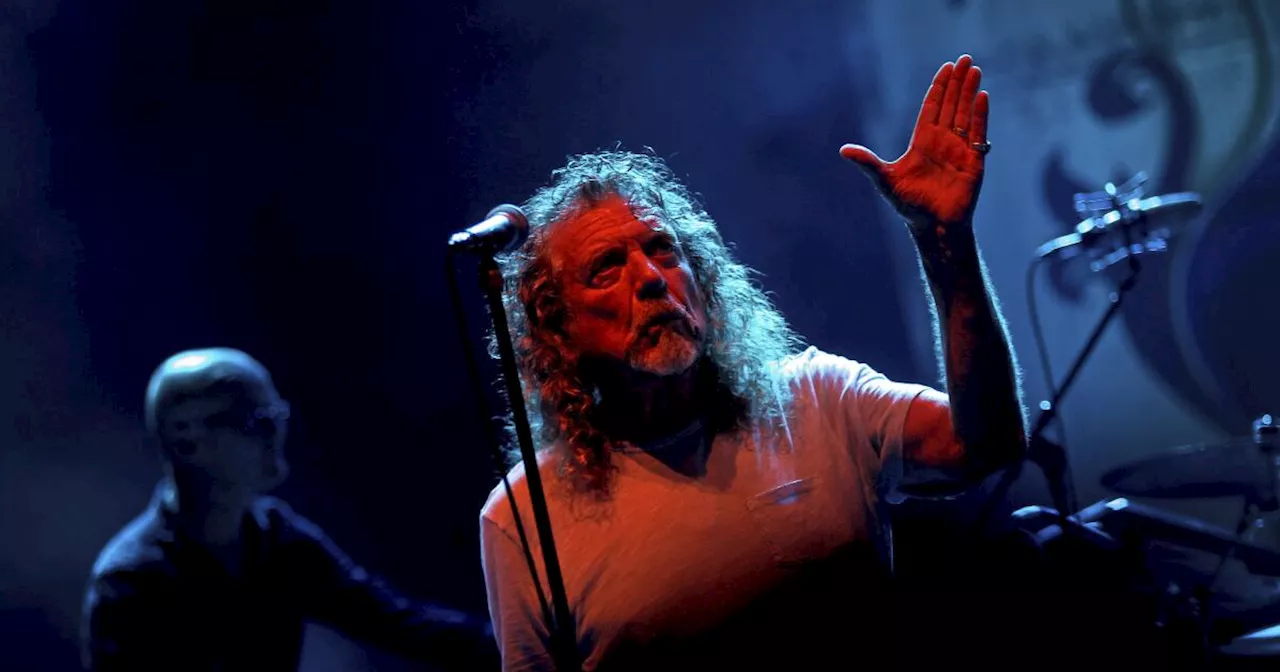 Robert Plant ends 16-year 'Stairway to Heaven' hiatus, performing the Led Zeppelin hit at benefit show