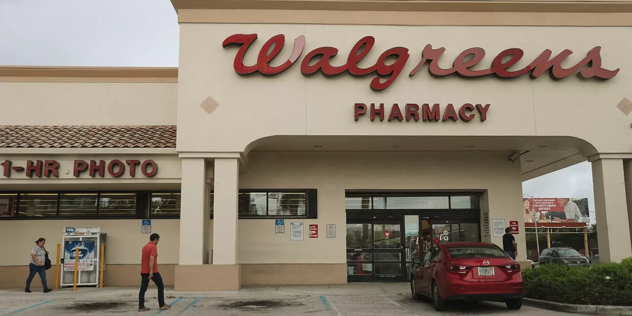 Walgreens Is Entering a ‘New Era for Shares.’ The Stock Gets an Upgrade.