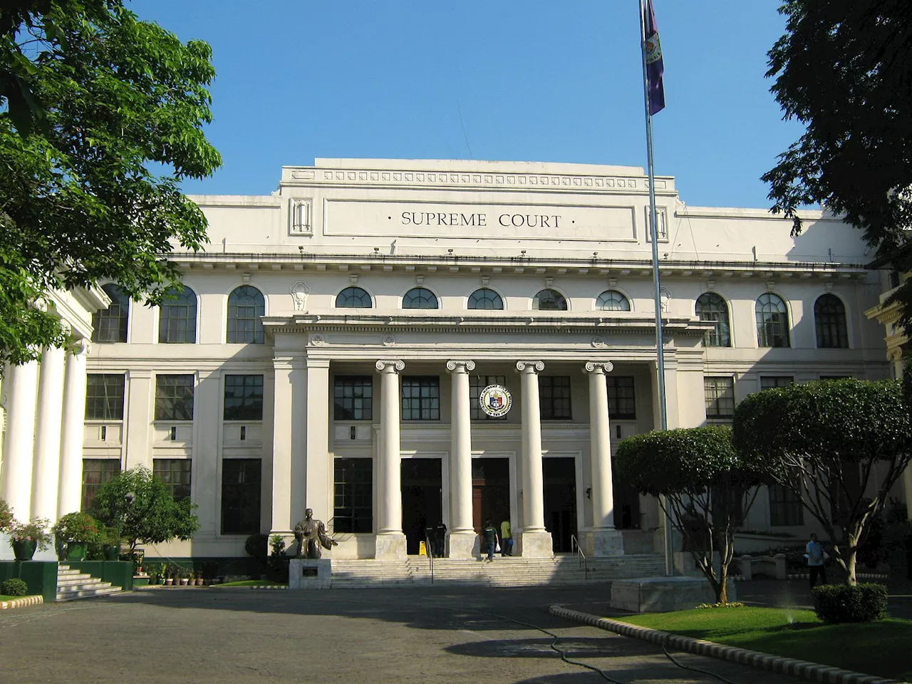 SC scraps suit against Duterte order on gov’t COVID probe