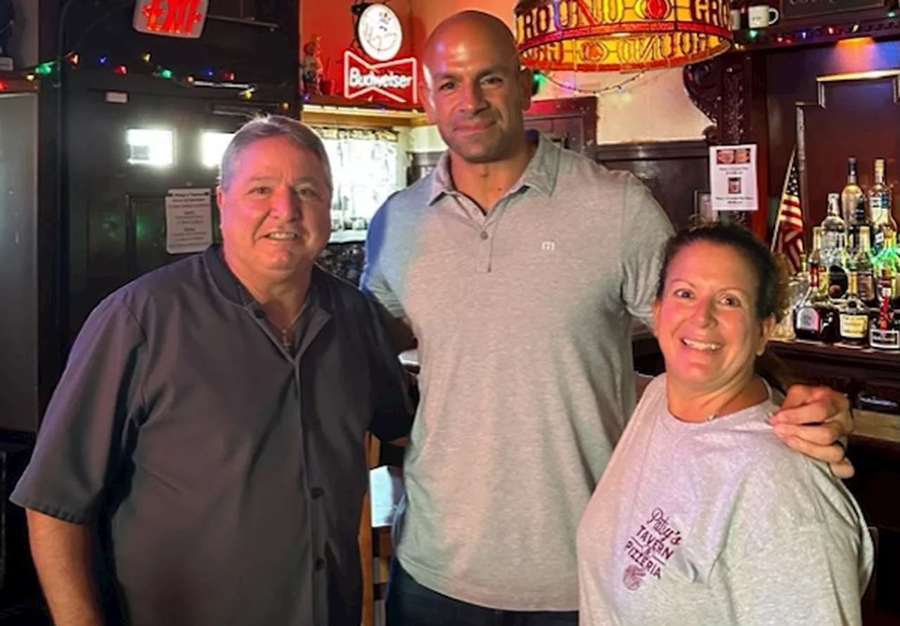 Jets’ coach Robert Saleh has a new favorite pizza joint — and it’s a N.J. icon