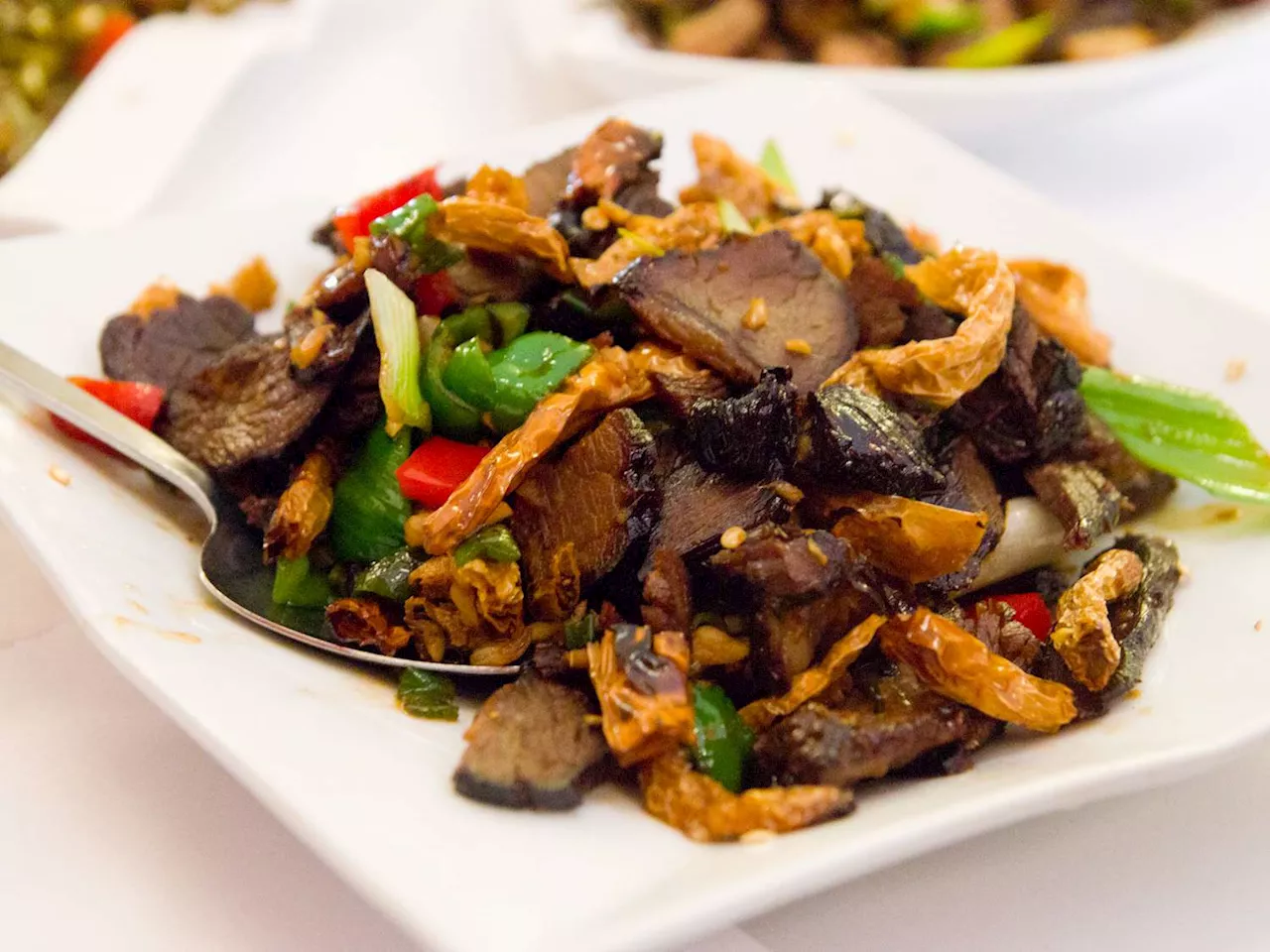 A Song of Spice and Fire: The Real Deal With Hunan Cuisine