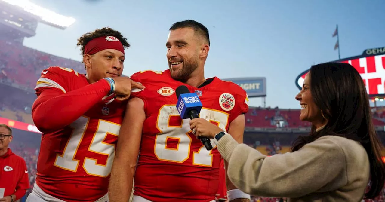 NFL: Historisch! NFL-Superstars Mahomes und Kelce mit Gala-Auftritt