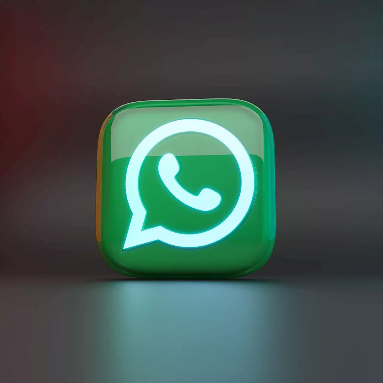 Android users will soon be able to link two WhatsApp accounts on one device