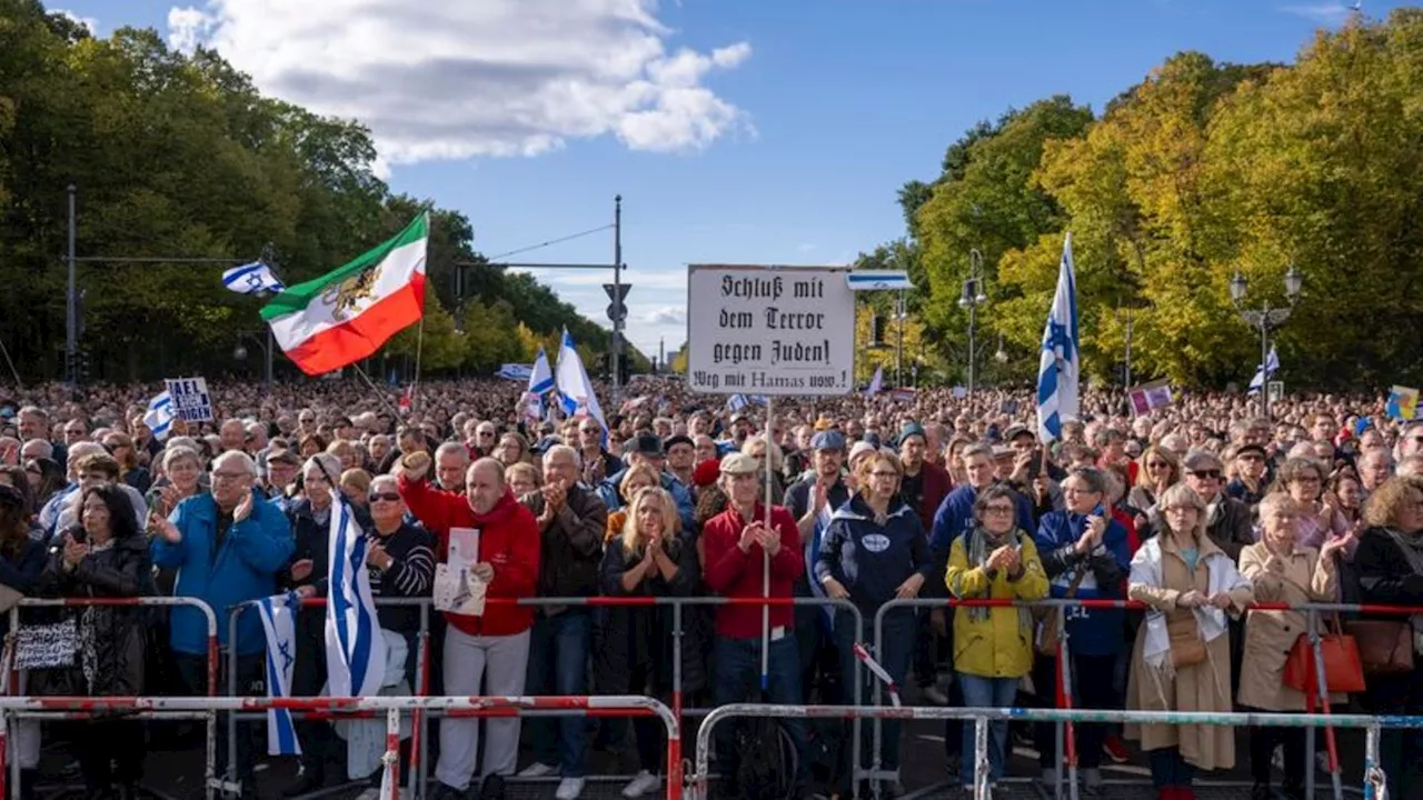 Konflikte: Mehrere Menschen demonstrieren für Israel und Palästina