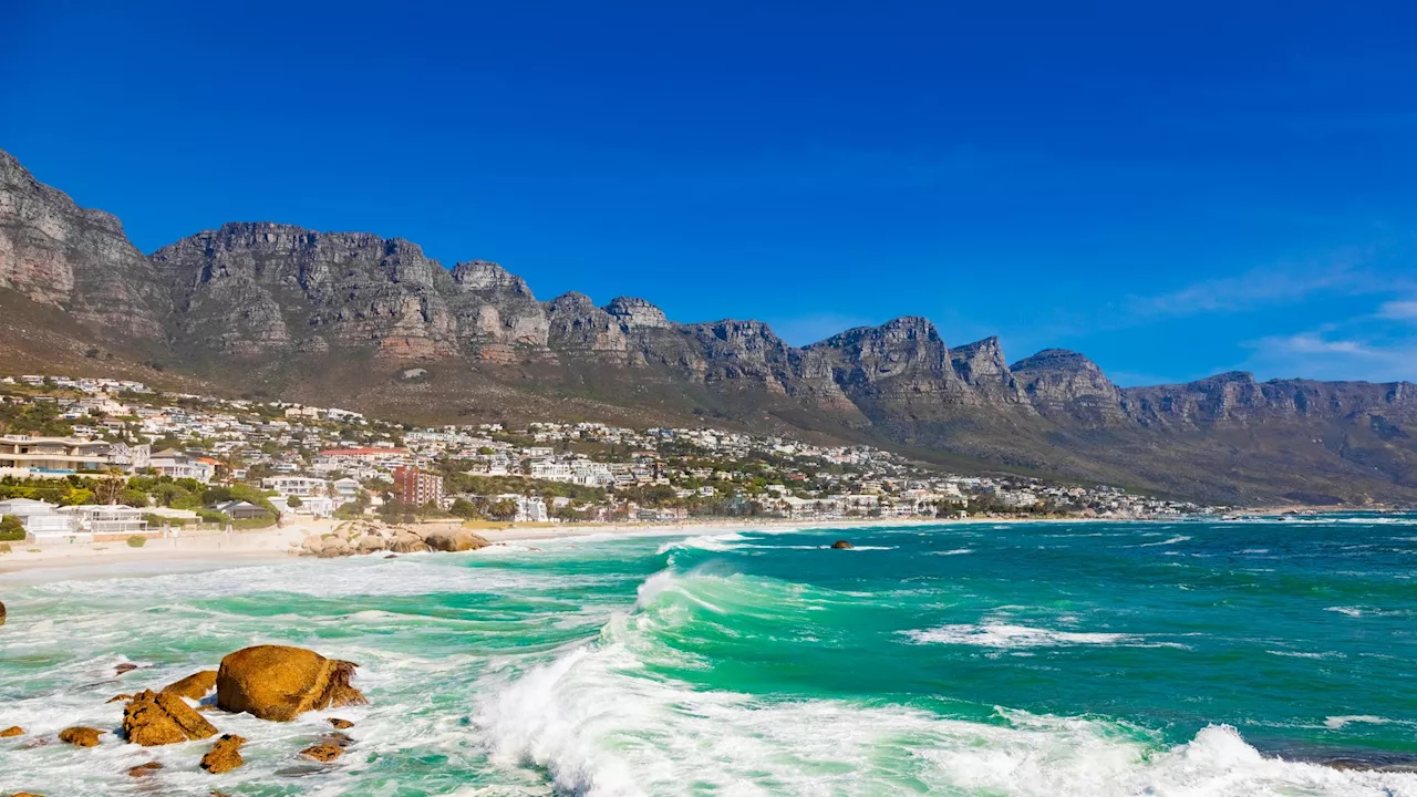 Eight City of Cape Town beaches awarded Blue Flag status