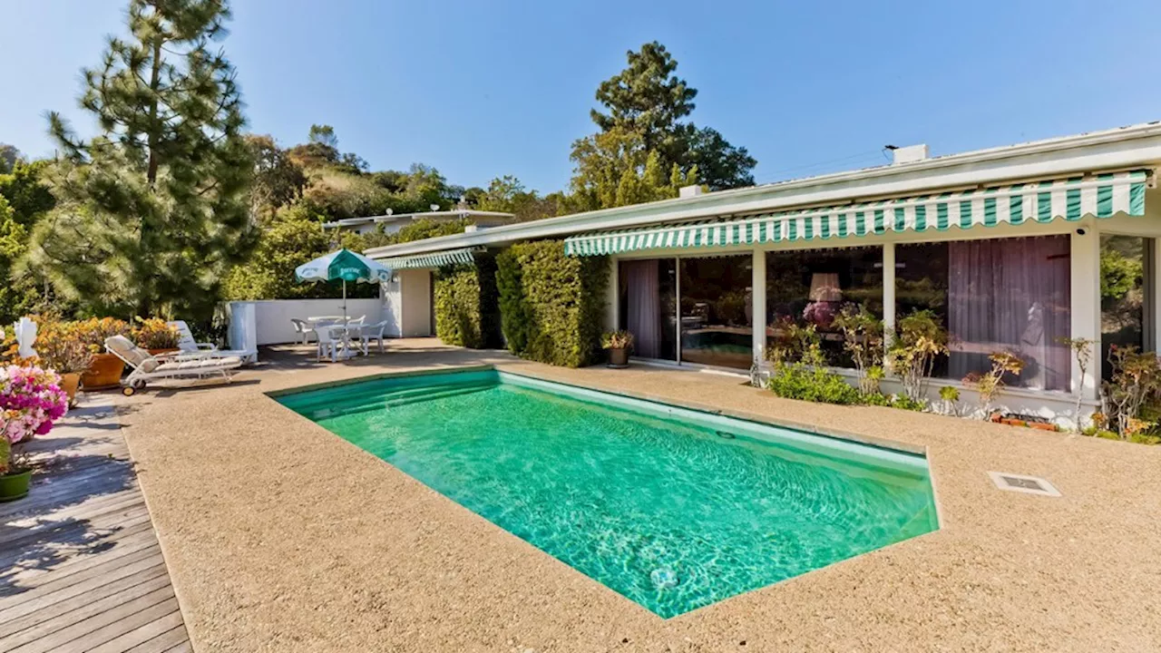 Nancy Sinatra's Former Beverly Hills Home Sells for $3 Million