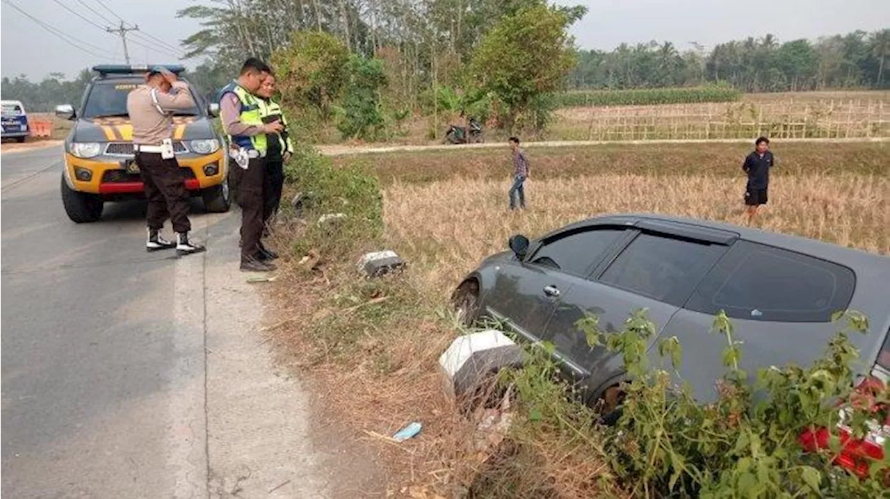 Heboh Penemuan Mobil Nisan Grand Livina di Sawah, Diduga Akibat Lakalantas Tunggal