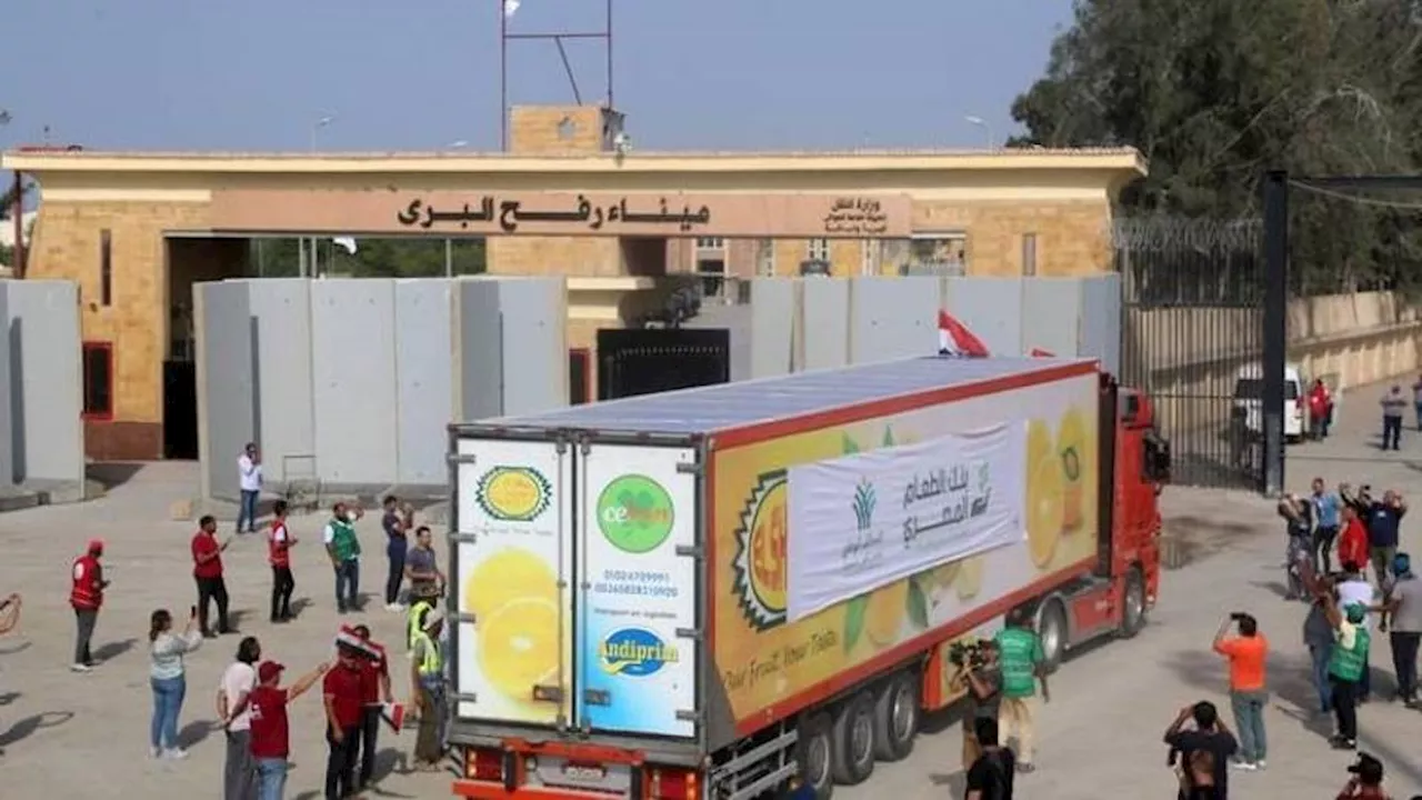 Live blog: Third aid convoy enters Gaza via Egypt border crossing