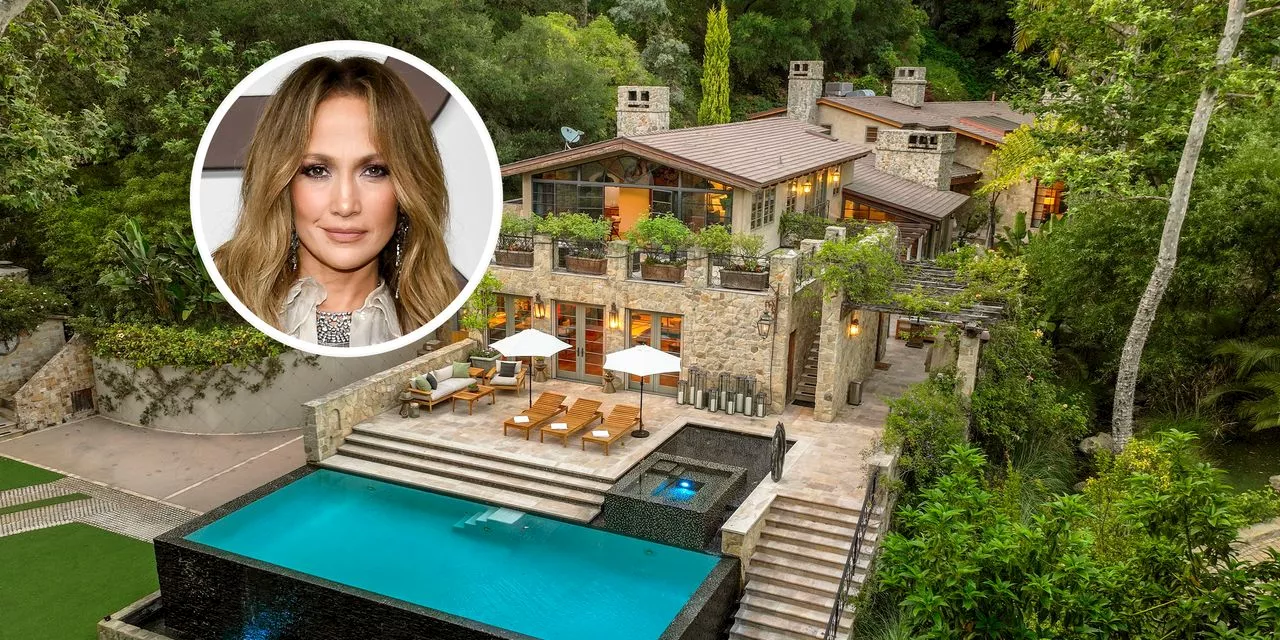 Mystery Buyer Pays About $34 Million for Jennifer Lopez’s Bel-Air Home