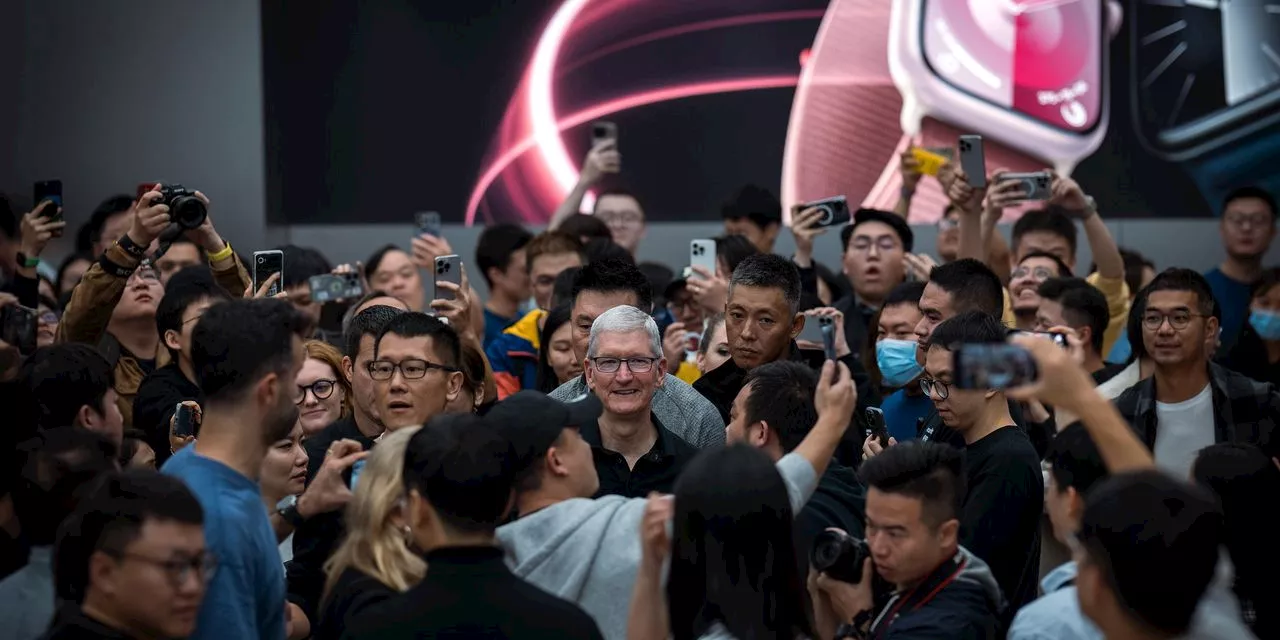 Tim Cook Can’t Make iPhones Without This Chinese Company and Its CEO