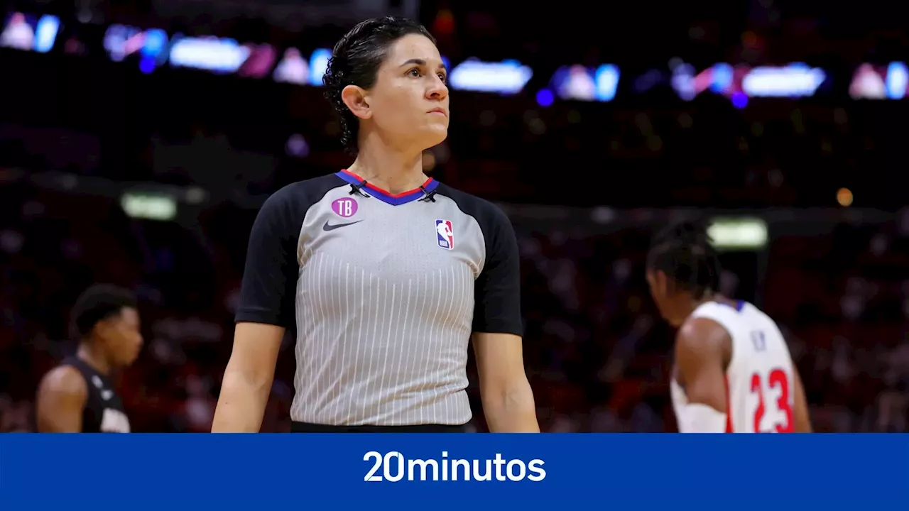 Un nuevo referente en la NBA: Che Flores, primer árbitro trans no binario