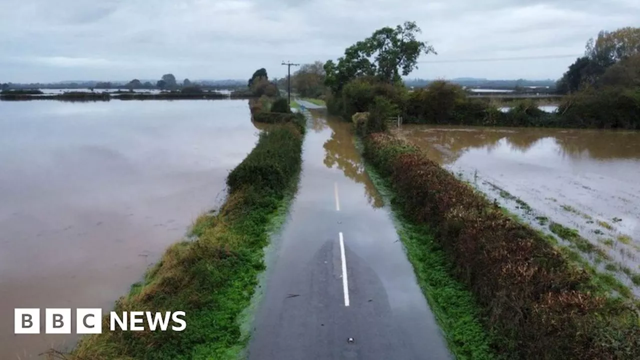 Holme: Nottinghamshire village cut off by road due to flooding