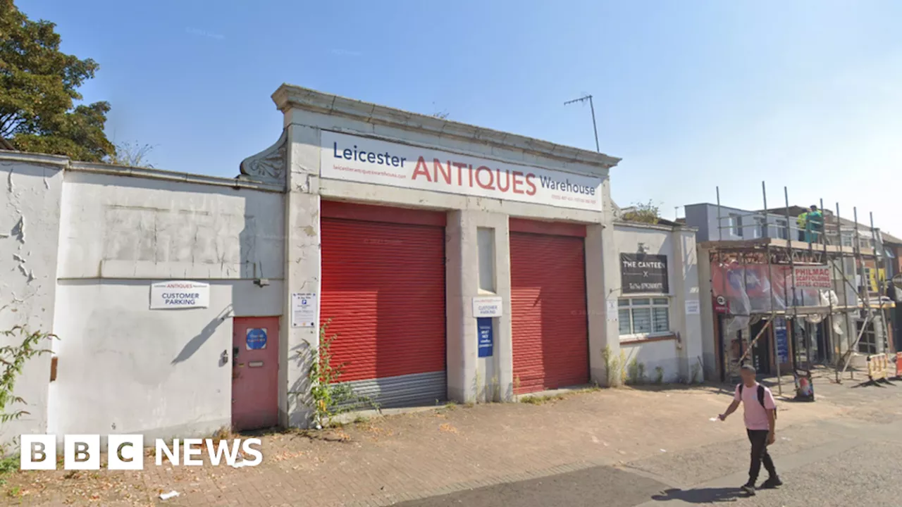 Leicester: Student block plan for old antiques store site