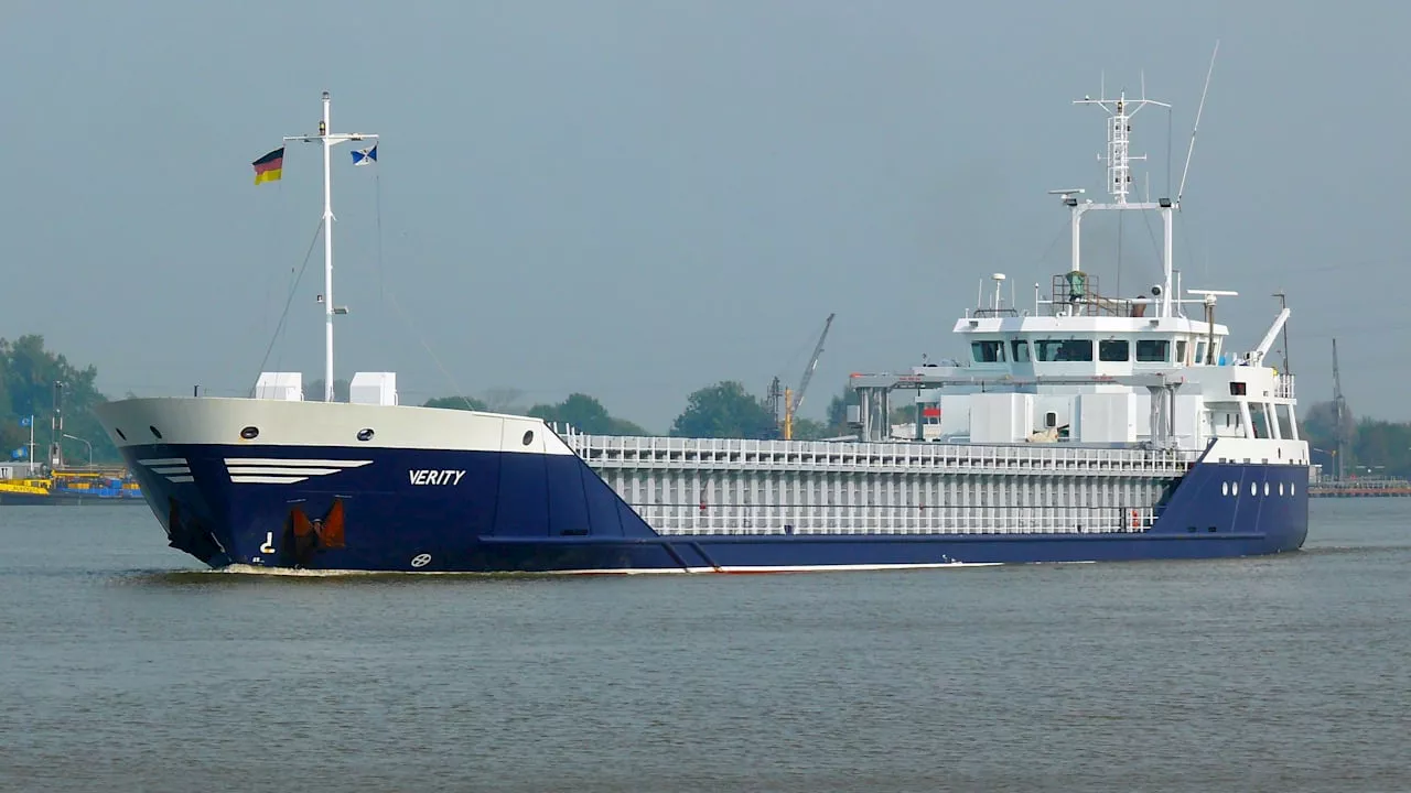 Schiffskollision vor Helgoland: Radar-Video zeigt Frachter-Crash