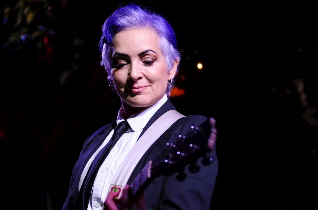 The Go-Go’s Jane Wiedlin Performs 'Our Lips Are Sealed': Watch