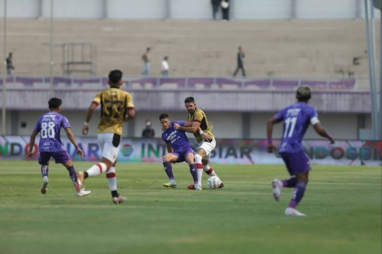 Kronologi Bentrokan Saat Duel Persita Vs Persis di Stadion, Suporter Tamu Memang Diizinkan Masuk