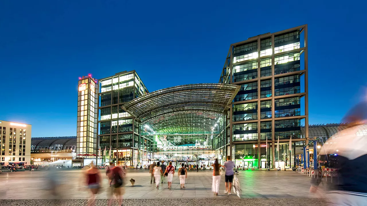 Bombendrohung am Berliner Hauptbahnhof, bei RTL und der SPD