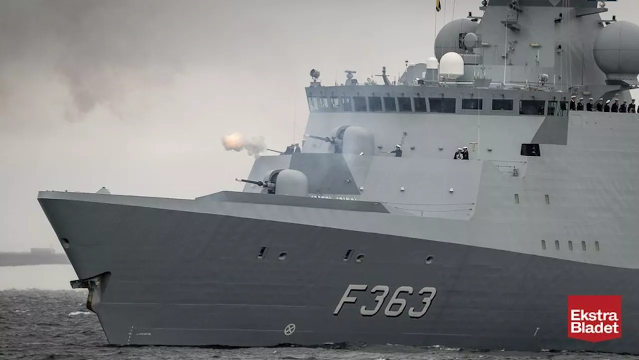 Fregat står klar til evakuering af danskere