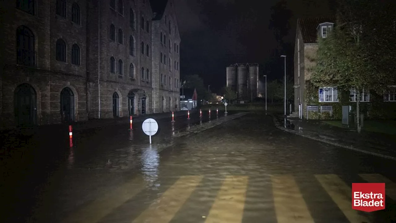 Kraftig regn kan skabe nye oversvømmelser i Jylland