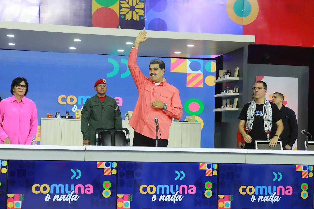 Maduro tildó proceso electoral de la oposición como “una burla”