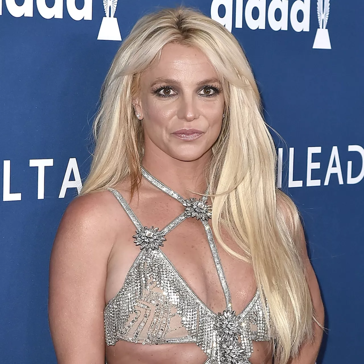 Britney Spears Details Postpartum Depression Struggles After Welcoming Sons Sean and Jayden Federline