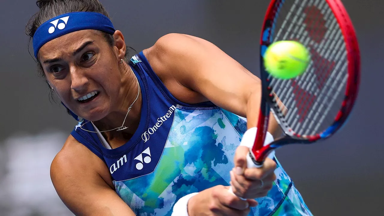 - Un an après son sacre au Masters, Caroline Garcia à l'échelon inférieur