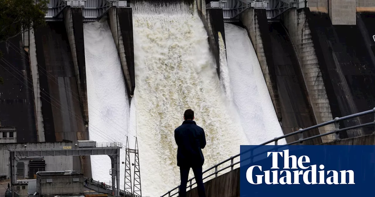 Water restrictions predicted for Sydney as likely hot El Niño summer raises ‘red flags’