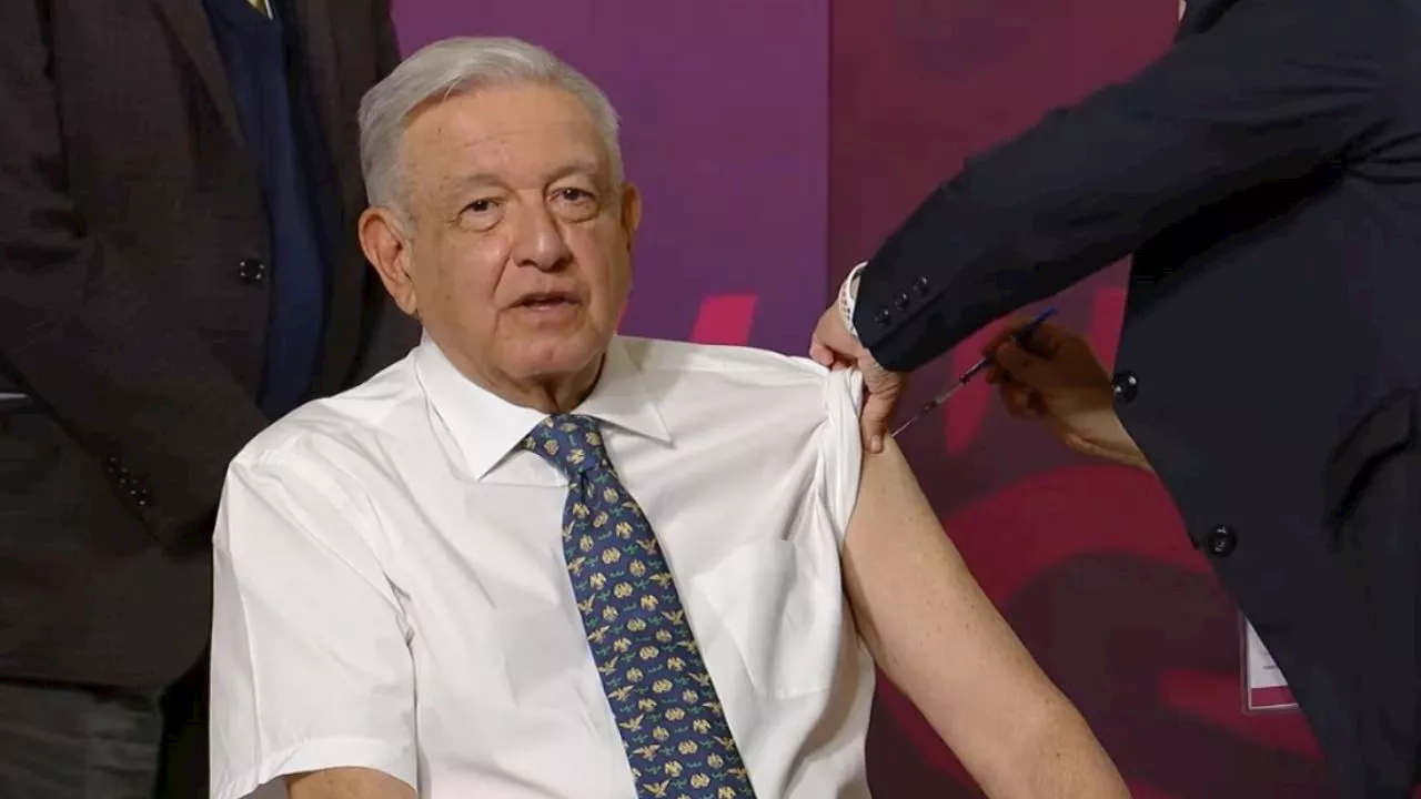 AMLO pone el ejemplo y se vacuna contra la Covid-19 y la influenza